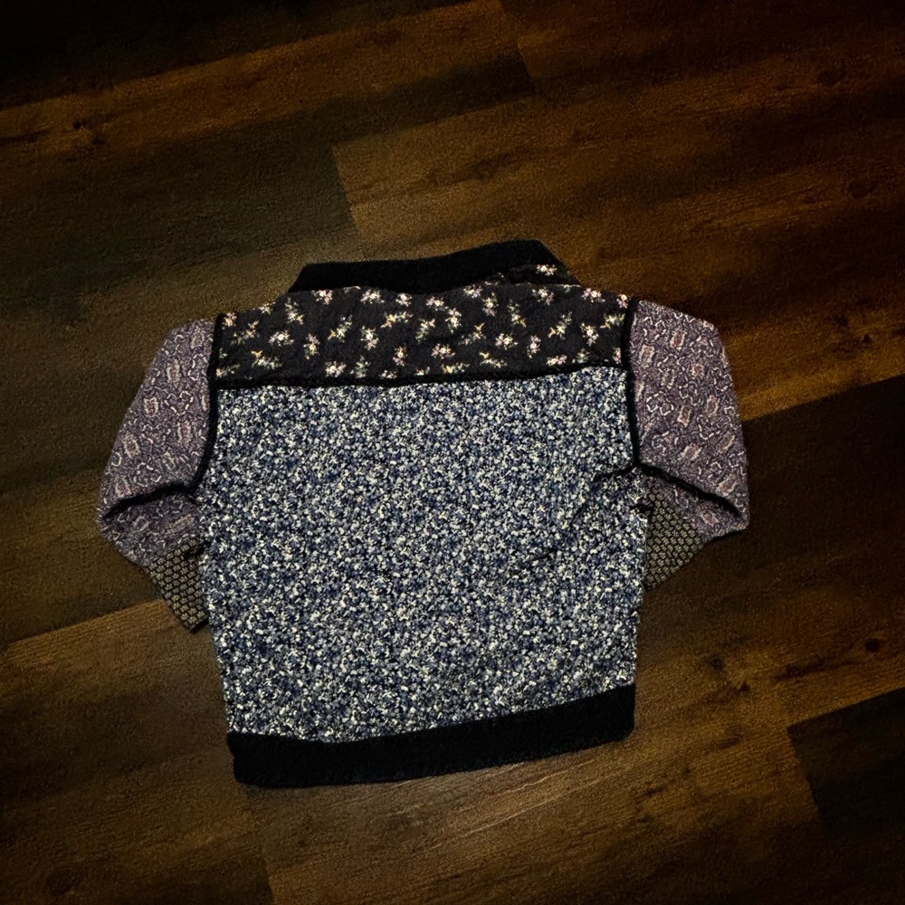 GAP Black and Blue Blazer with Relaxed Fit - Picture 3 of 3